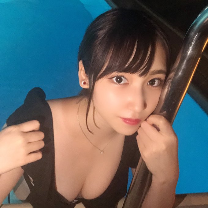 本上麦(本上麦)品番作品emoi-027介绍及预览-八美楼